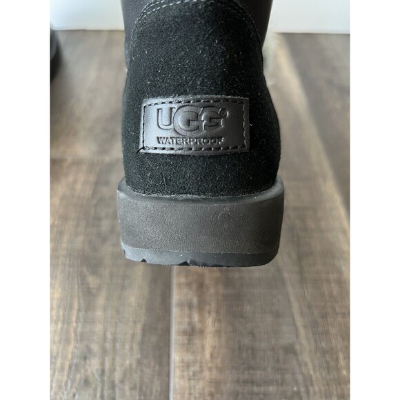 UGG Isley Black Leather Vibram Pom Pom Waterproof Boot Women's Size US9.5/EU40.5 - Picture 5 of 10